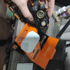 Налобный фонарь FENIX HM65R